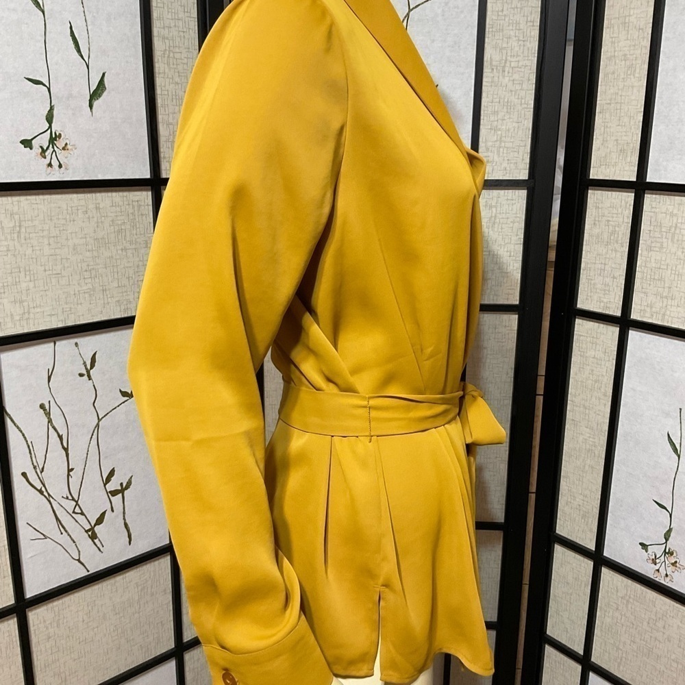 G by Giuliana Double Breasted Gold Blouse with Self Belt - Picture 2 of 7